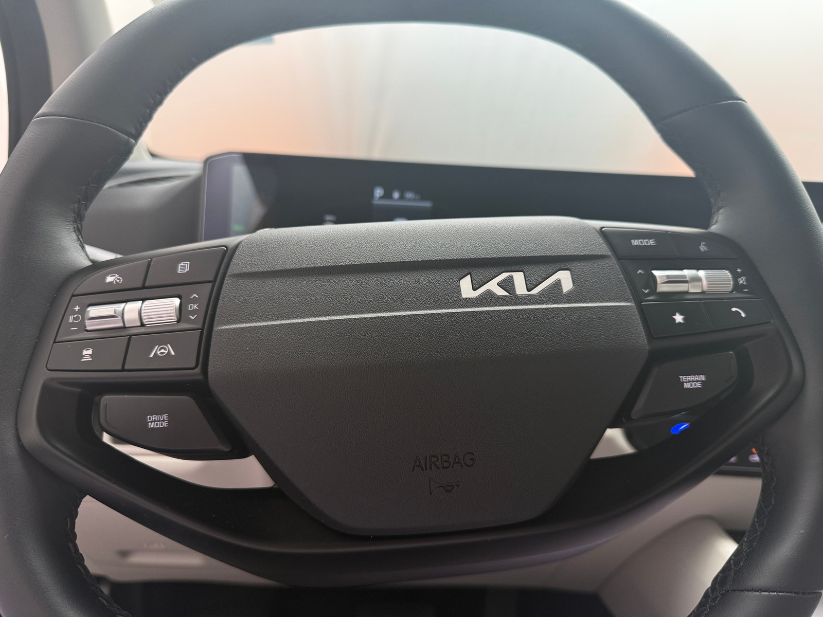 Thumbnail: 2026 Kia Sportage - 4
