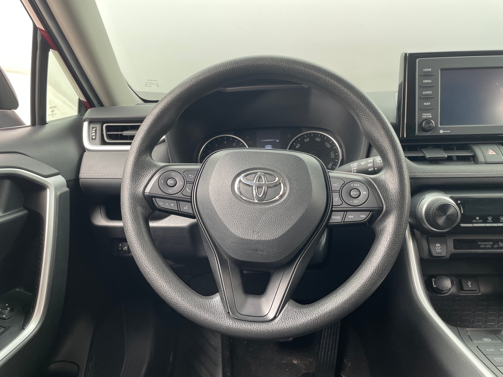 Thumbnail: 2022 Toyota RAV4 - 5