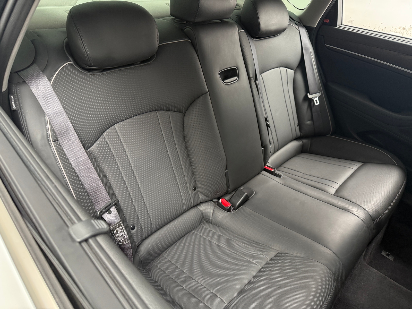 Thumbnail: 2015 Hyundai Genesis - 5