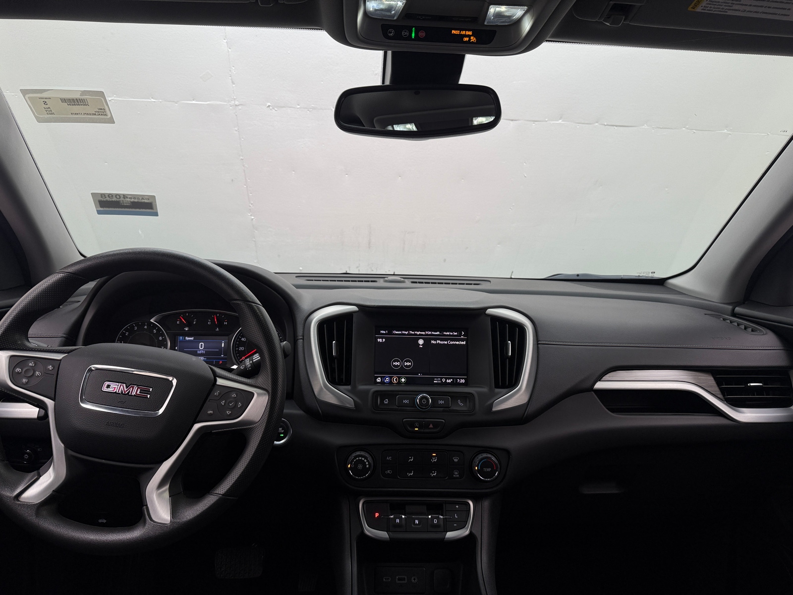 Thumbnail: 2023 GMC Terrain - 3