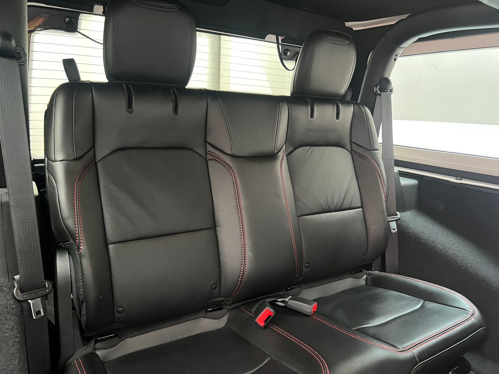 Thumbnail: 2021 Jeep Wrangler - 6