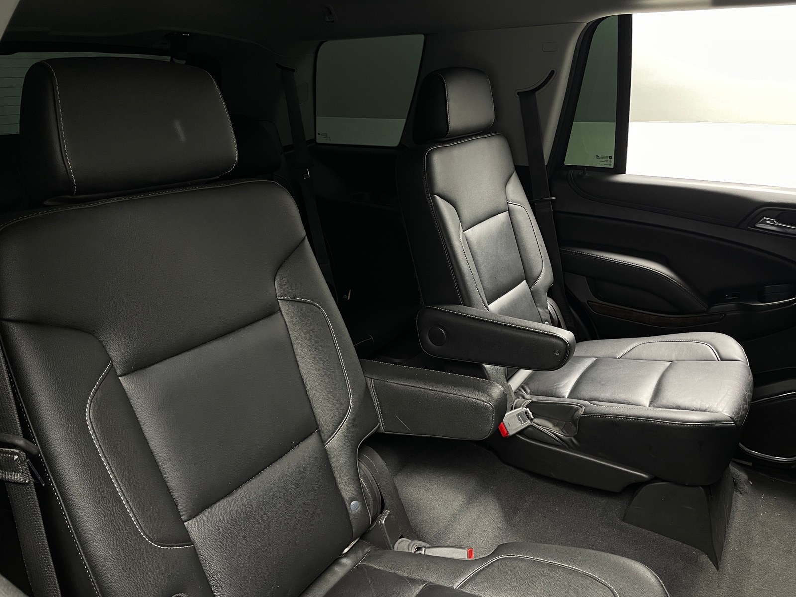 Thumbnail: 2019 Chevrolet Tahoe - 5