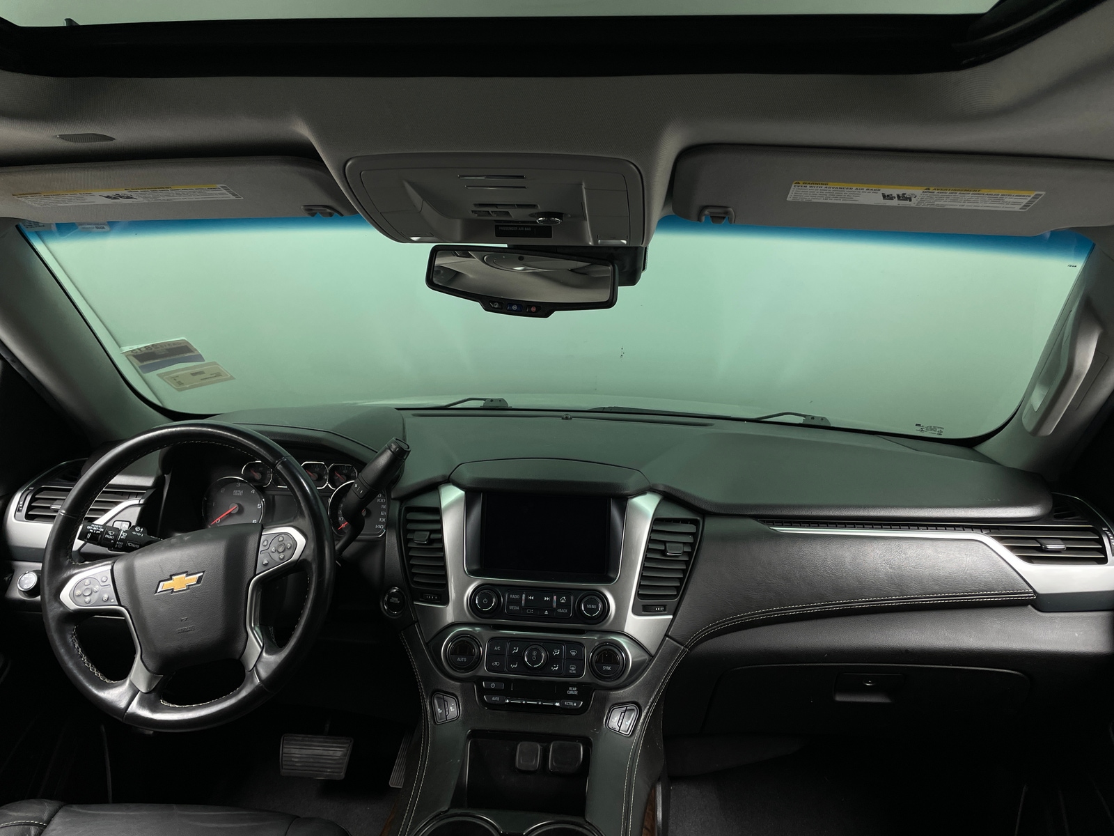 Thumbnail: 2019 Chevrolet Tahoe - 2