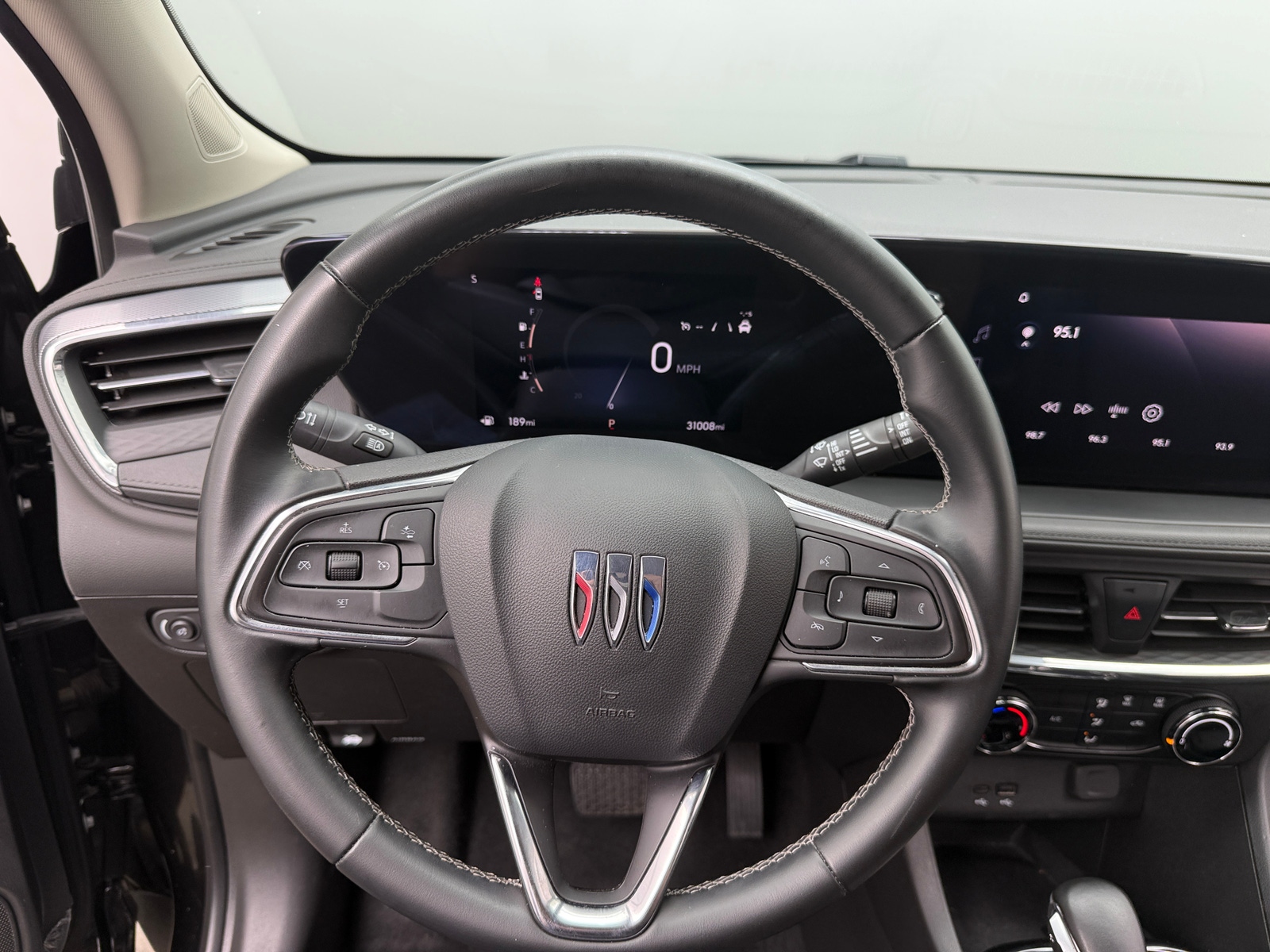 Thumbnail: 2025 Buick Encore GX - 4