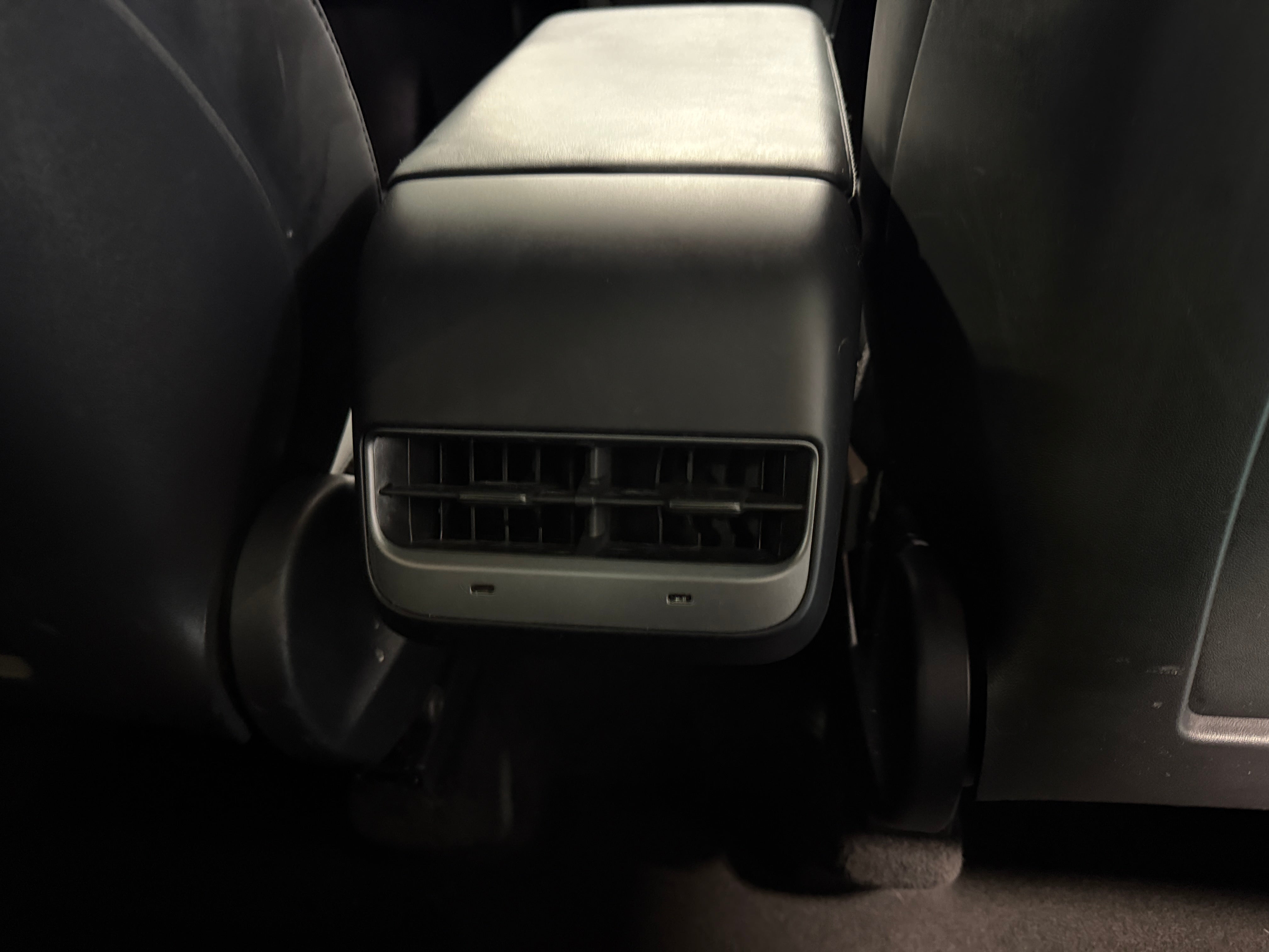 Used 2021 Tesla Model Y Long Range with VIN 5YJYGDEE3MF216989 for sale in Auburn, WA