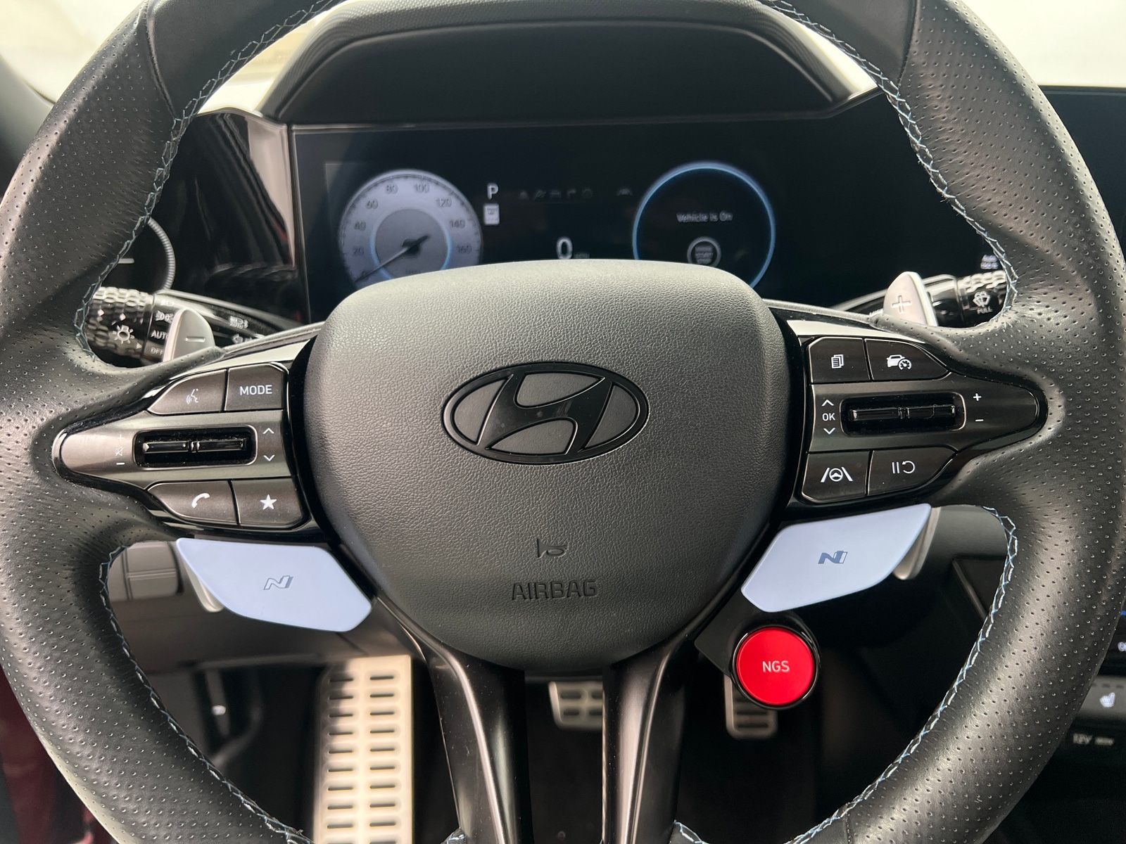 Thumbnail: 2025 Hyundai Elantra - 4