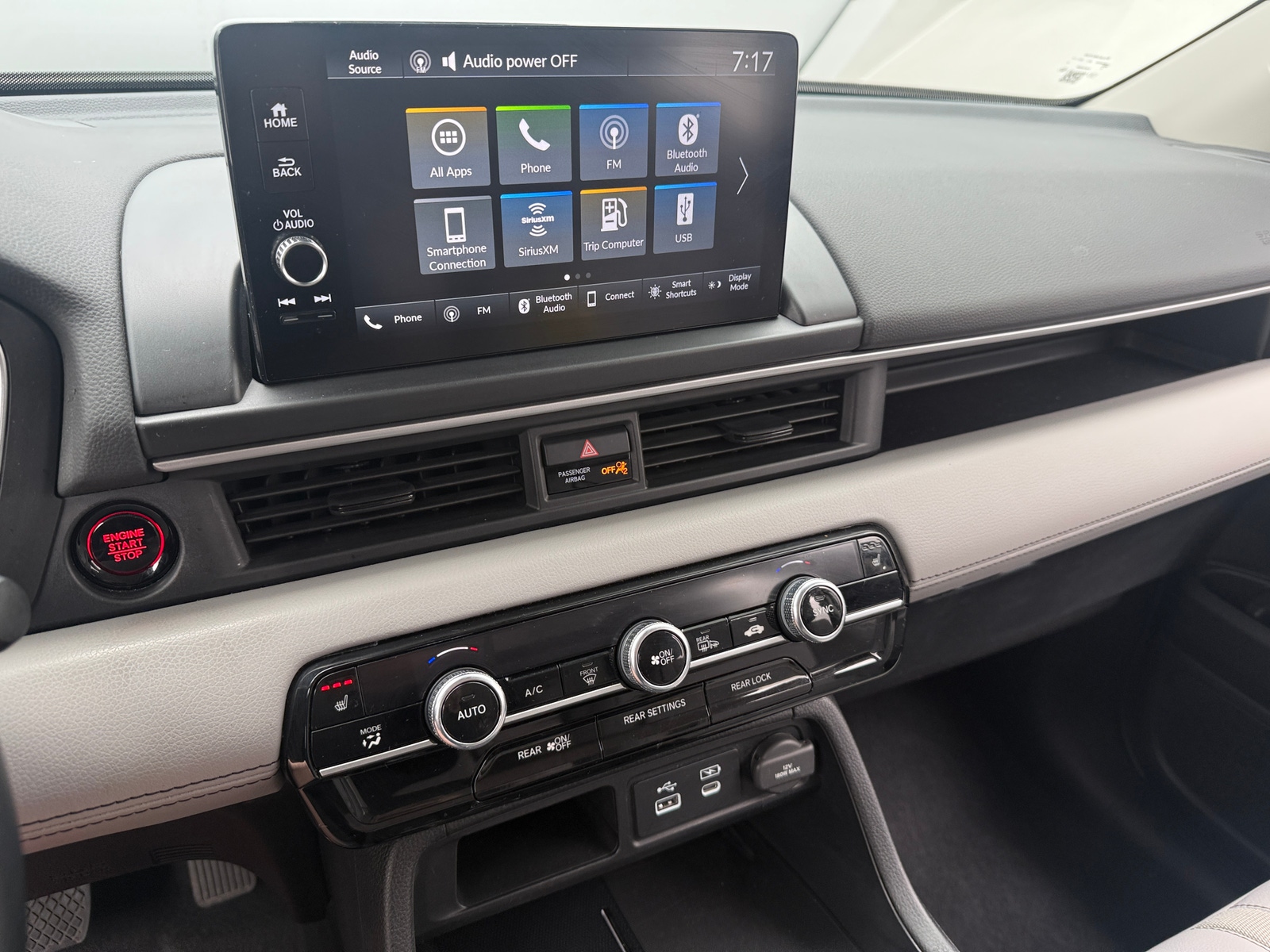 Thumbnail: 2025 Honda Pilot - 3