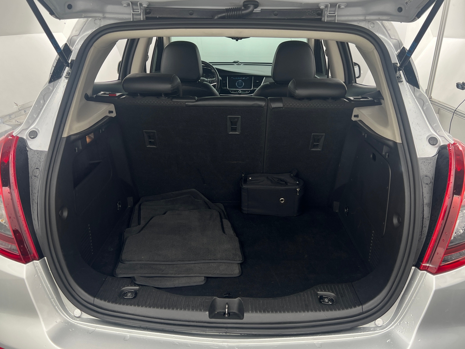 Thumbnail: 2019 Buick Encore - 6