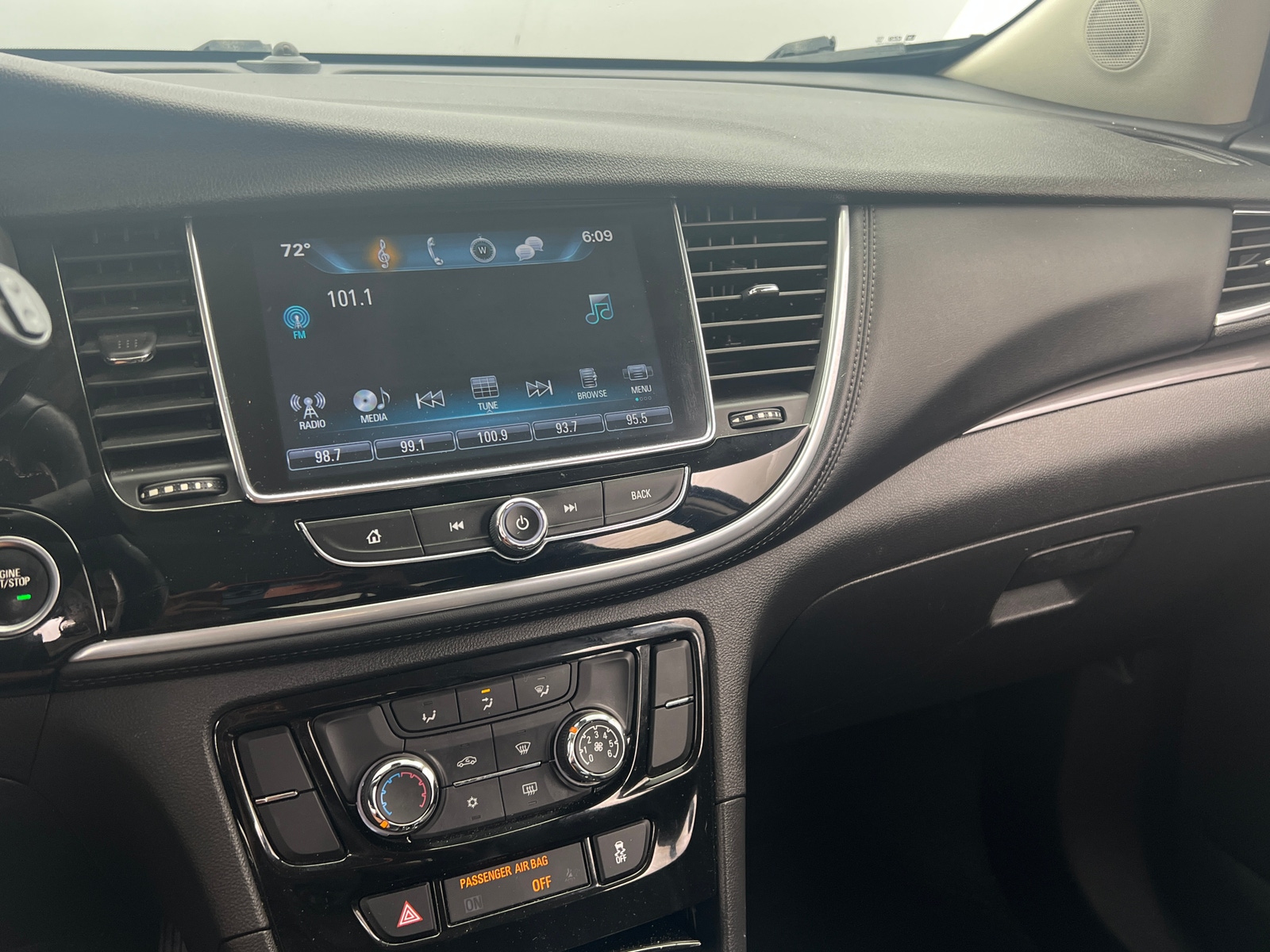Thumbnail: 2019 Buick Encore - 3