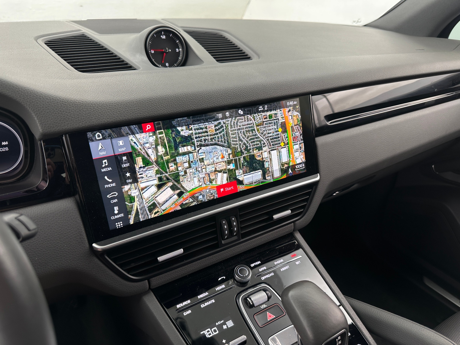 Thumbnail: 2019 Porsche Cayenne - 3
