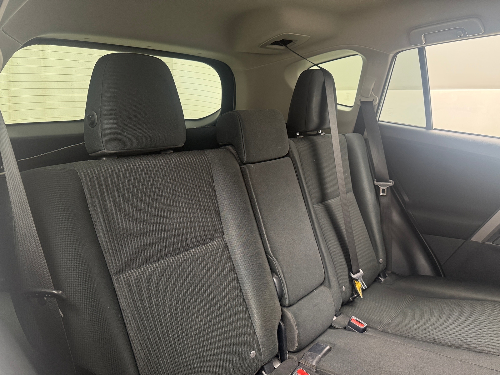 Thumbnail: 2018 Toyota RAV4 - 6