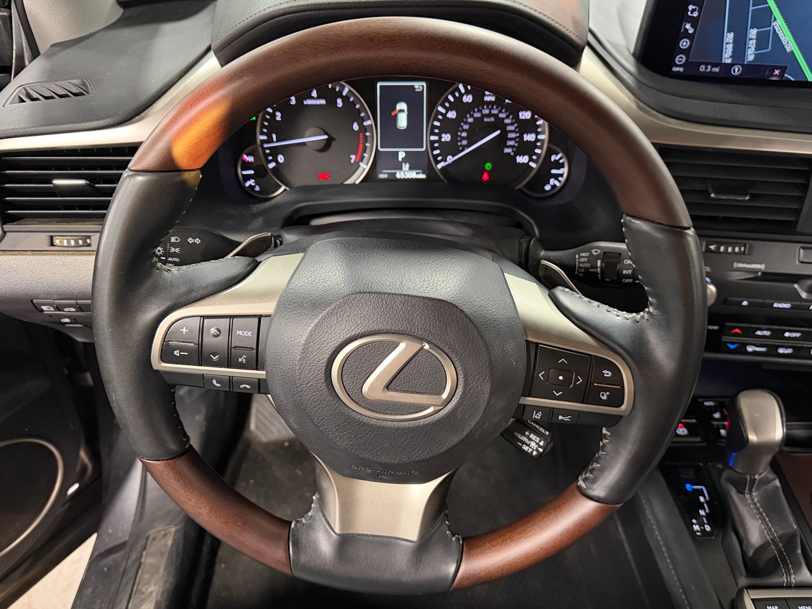 Thumbnail: 2020 Lexus RX - 4