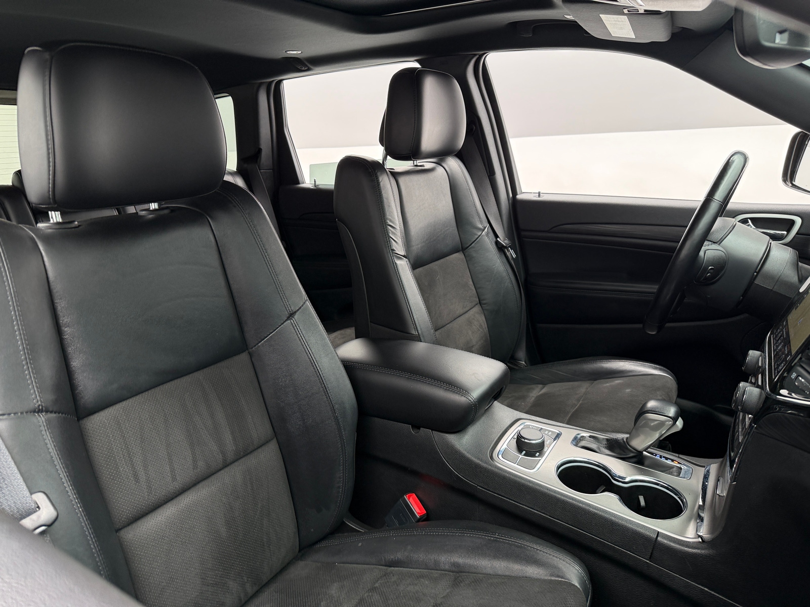 Thumbnail: 2022 Jeep Grand Cherokee - 2