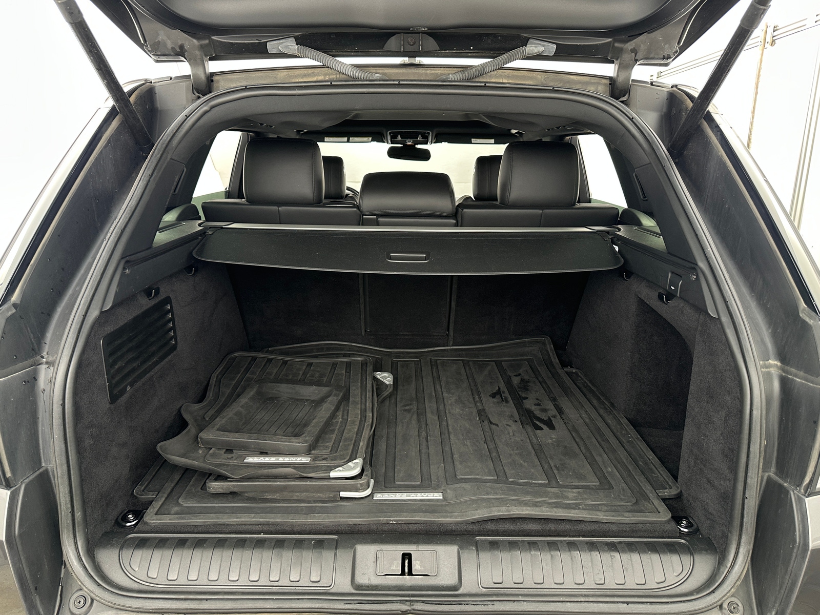 Thumbnail: 2016 Land Rover Range Rover Sport - 7