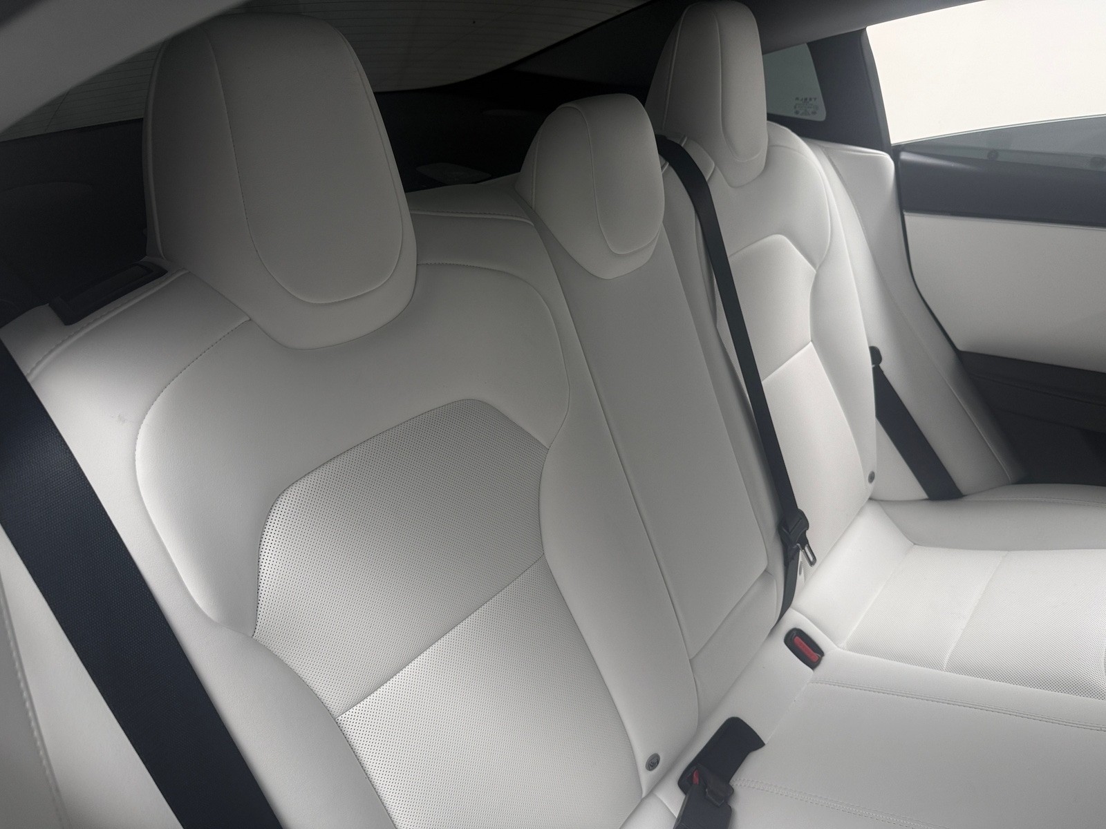 Thumbnail: 2025 Tesla Model 3 - 5