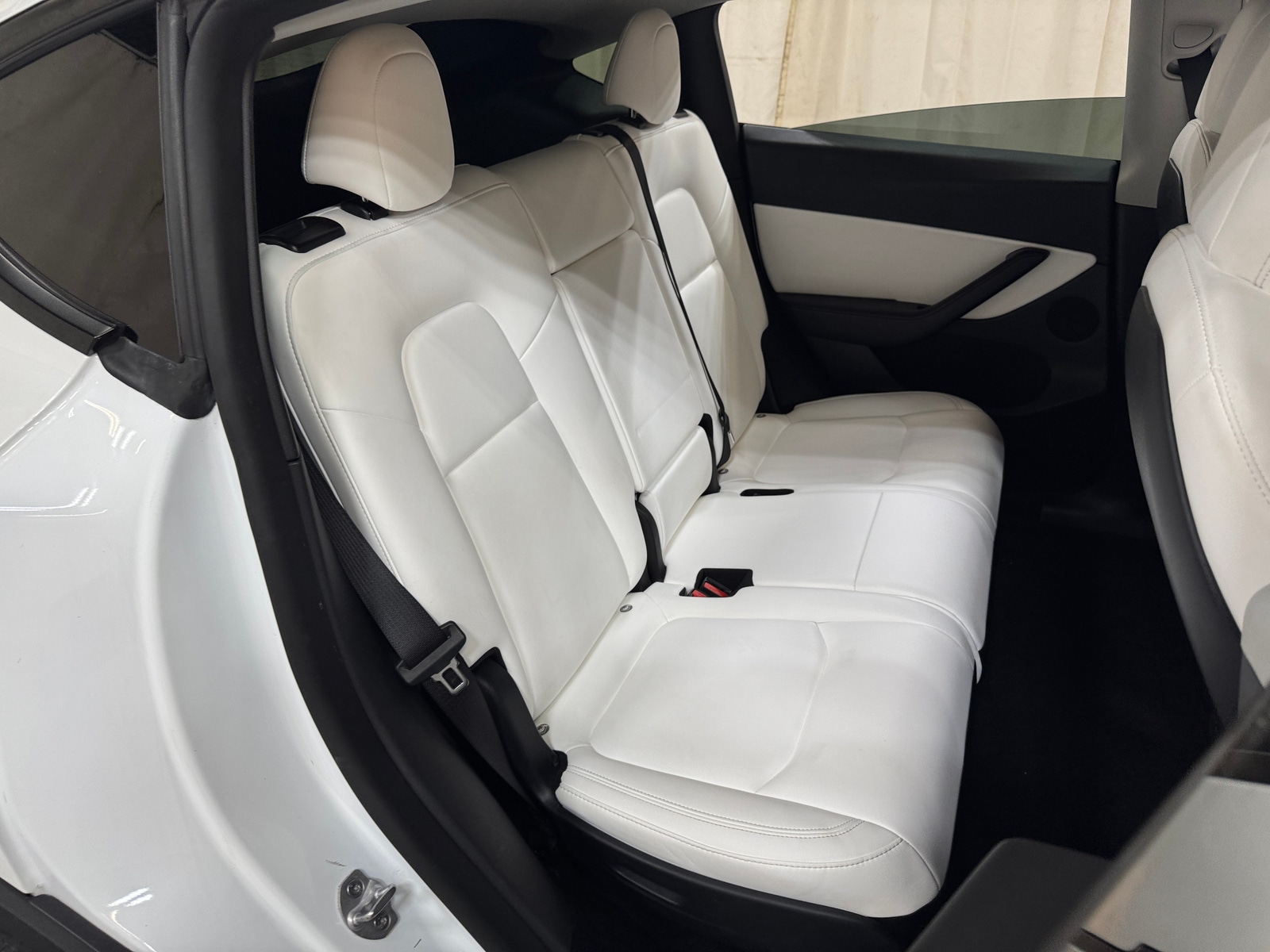 Thumbnail: 2022 Tesla Model Y - 5