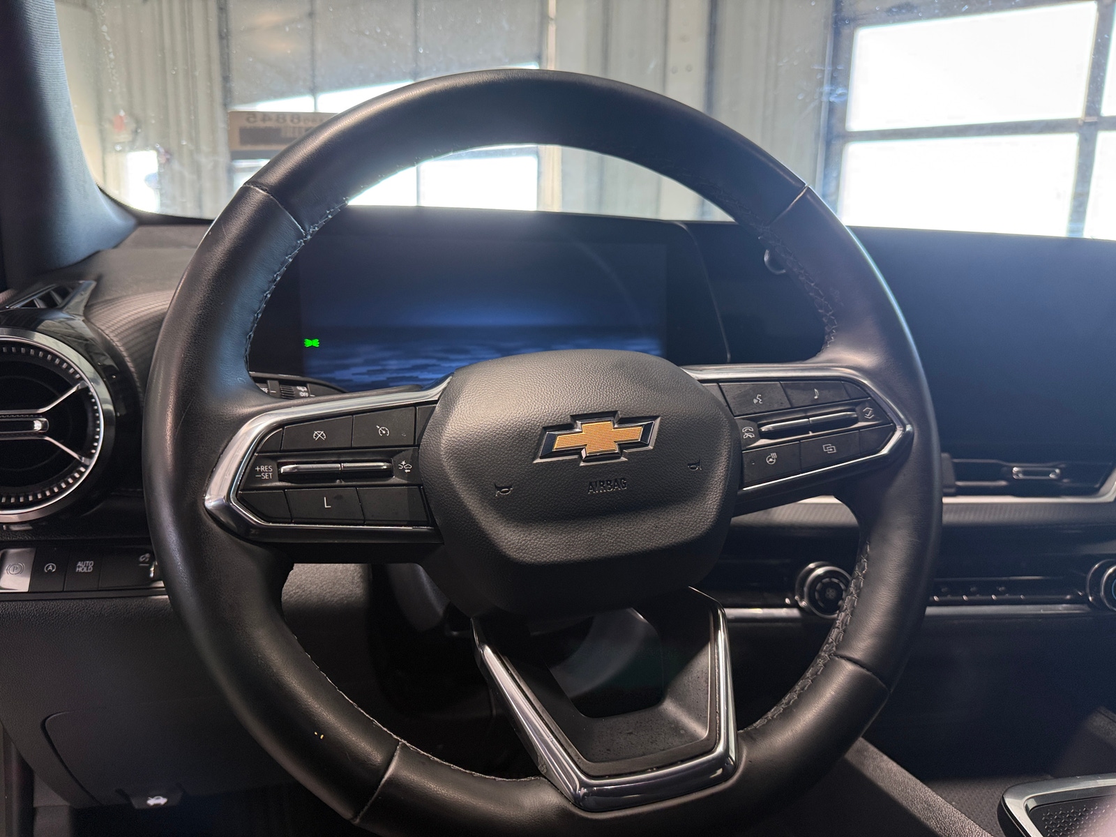 Thumbnail: 2025 Chevrolet Equinox - 5
