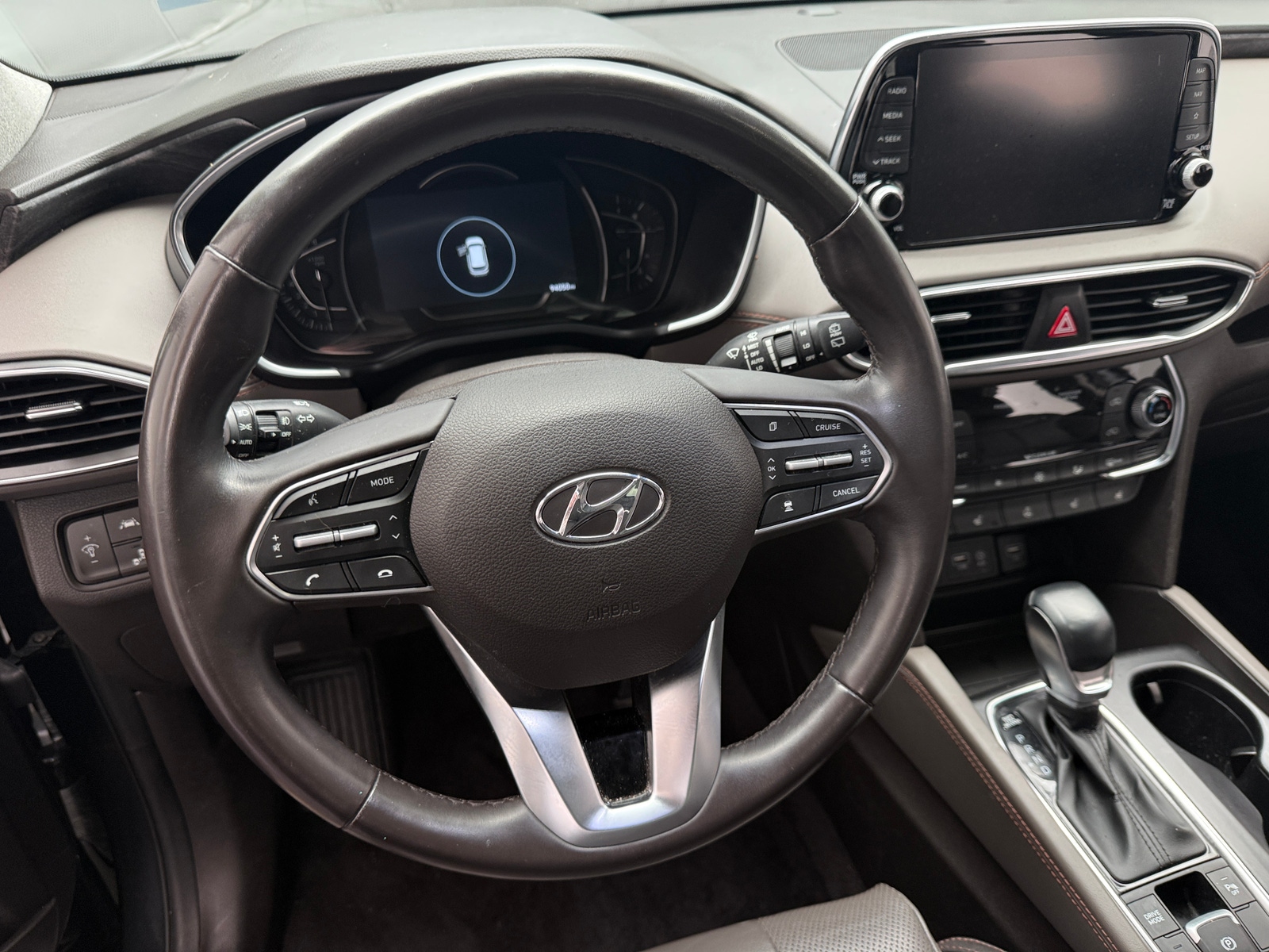 Thumbnail: 2020 Hyundai Santa Fe - 4