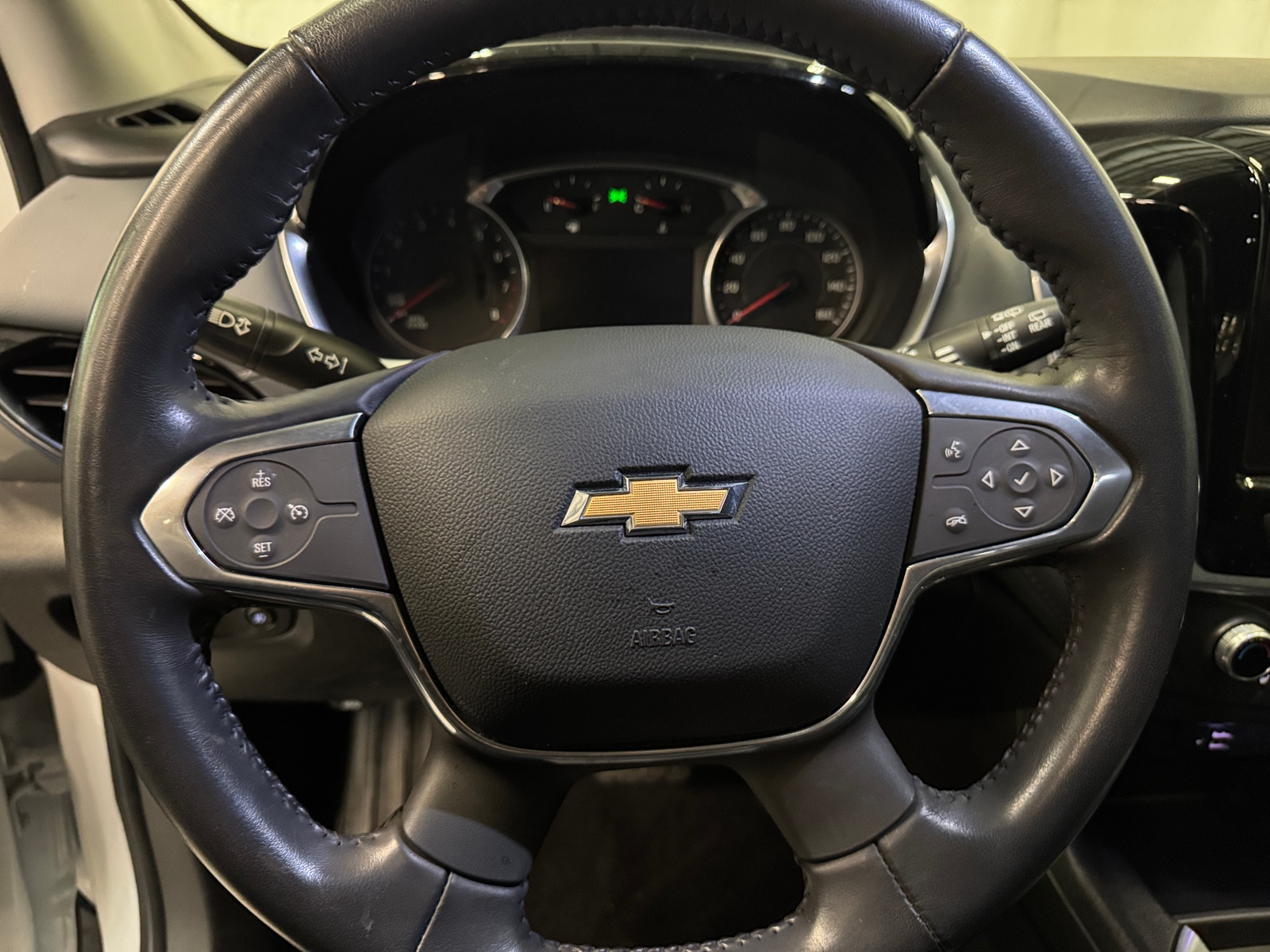 Thumbnail: 2020 Chevrolet Traverse - 4