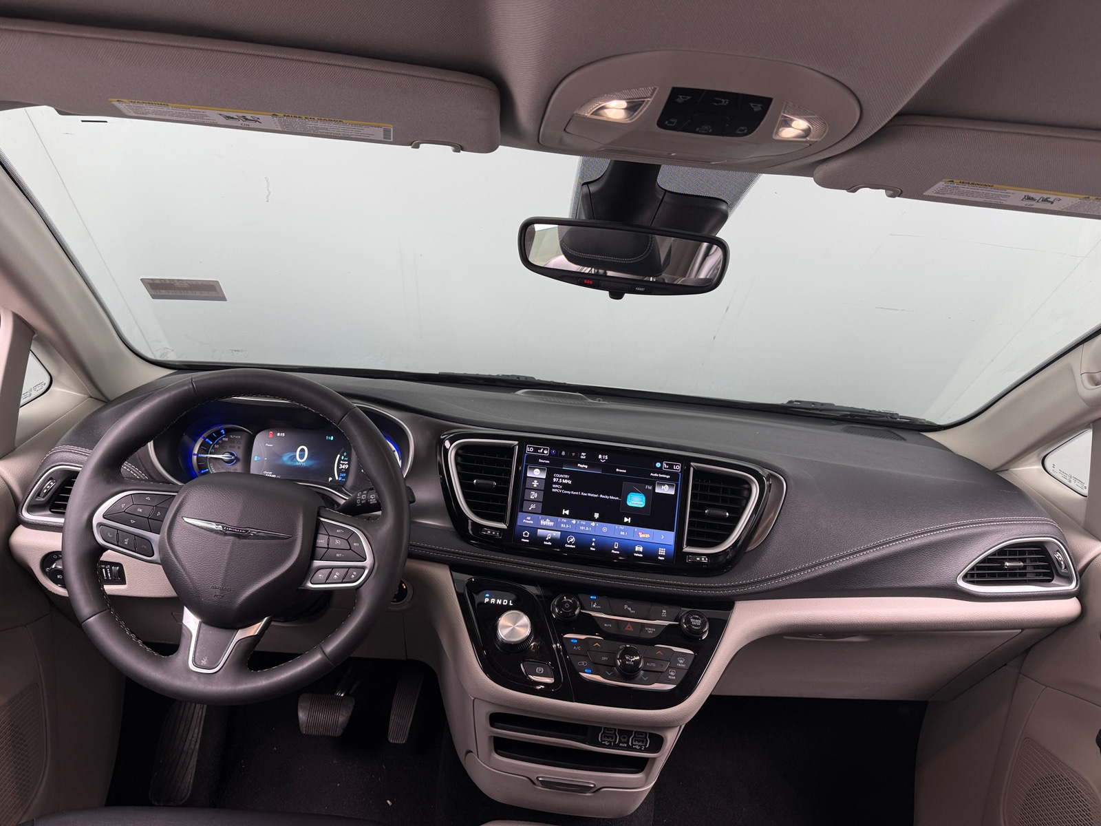 Thumbnail: 2024 Chrysler Pacifica - 2