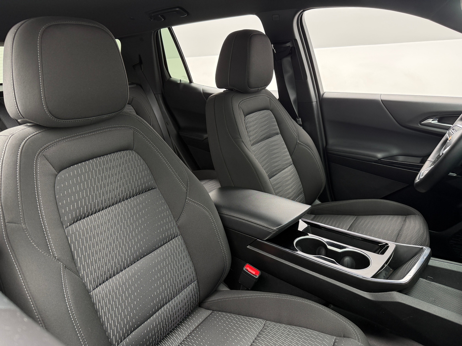 Thumbnail: 2025 Chevrolet Equinox - 2
