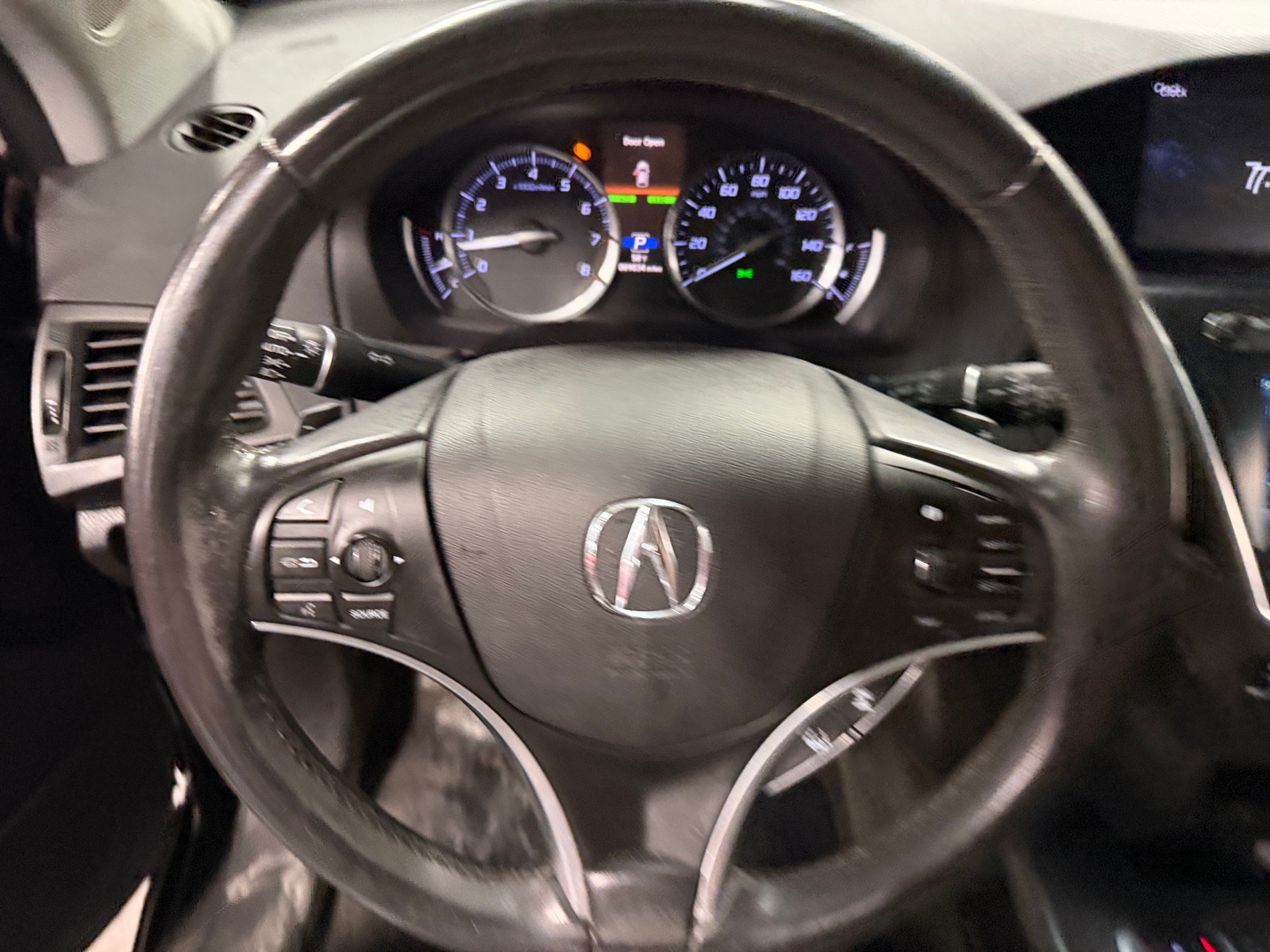 Thumbnail: 2018 Acura MDX - 4