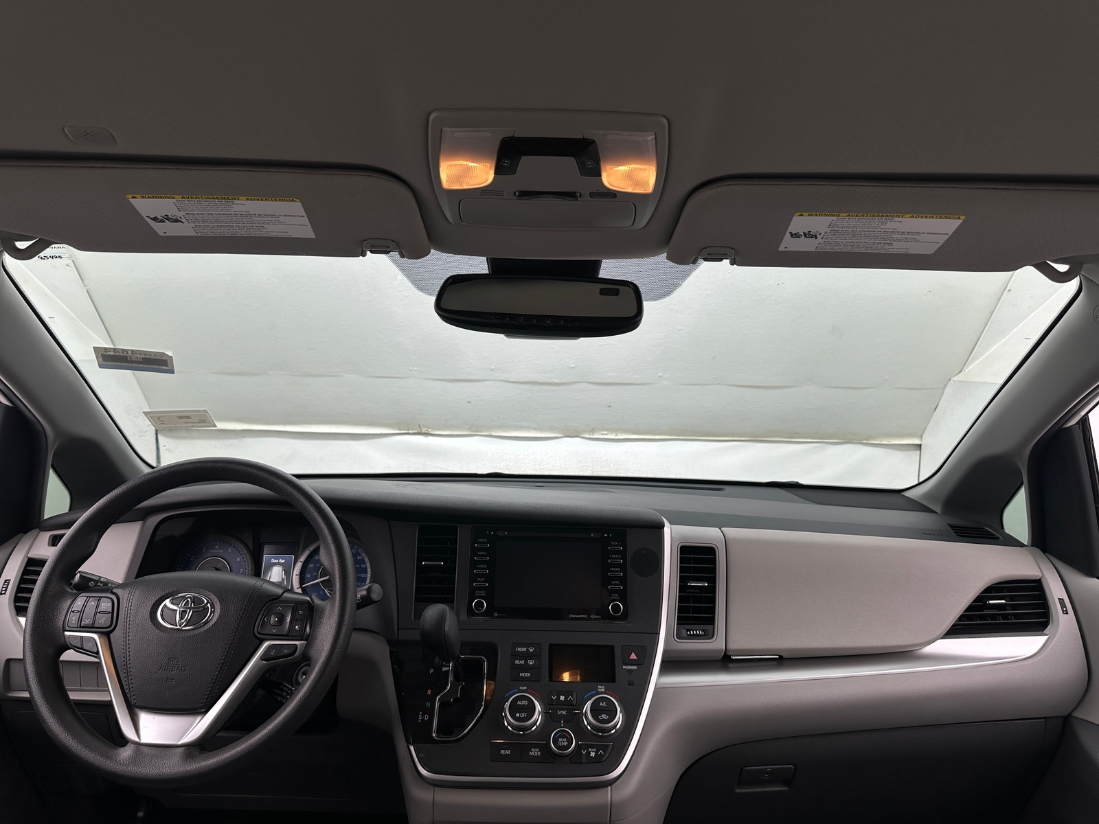 Thumbnail: 2020 Toyota Sienna - 3