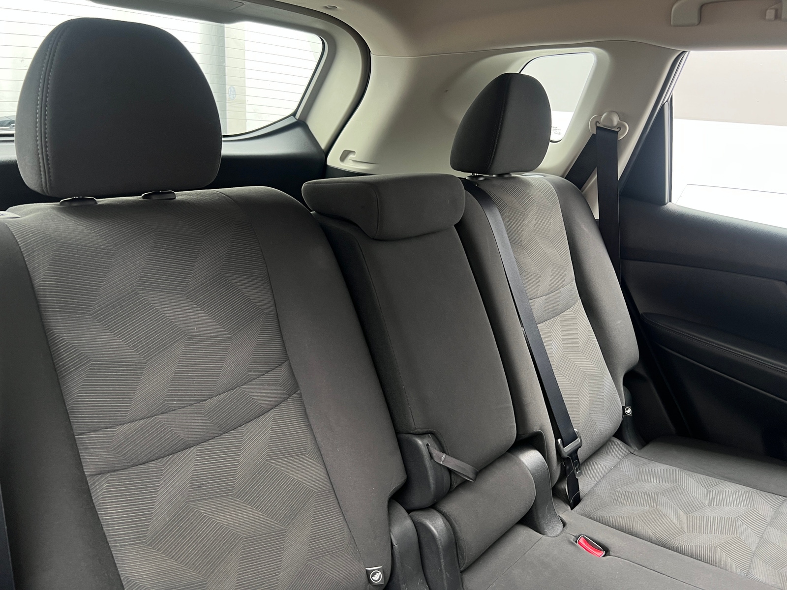 Thumbnail: 2016 Nissan Rogue - 6