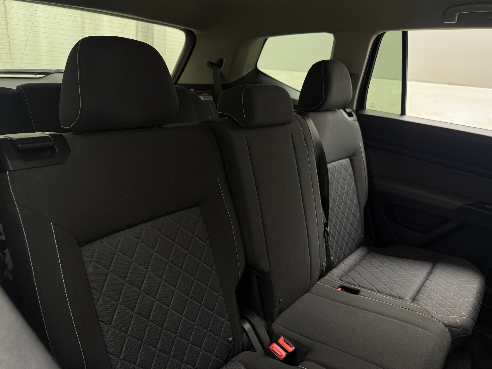 Thumbnail: 2021 Volkswagen Atlas - 6