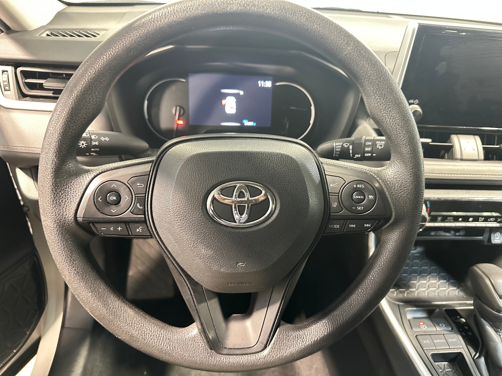 Thumbnail: 2024 Toyota RAV4 - 5