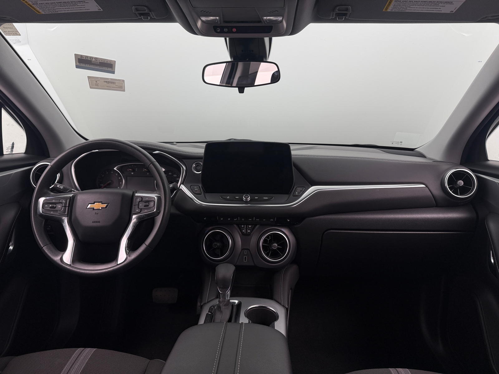 Thumbnail: 2025 Chevrolet Blazer - 3