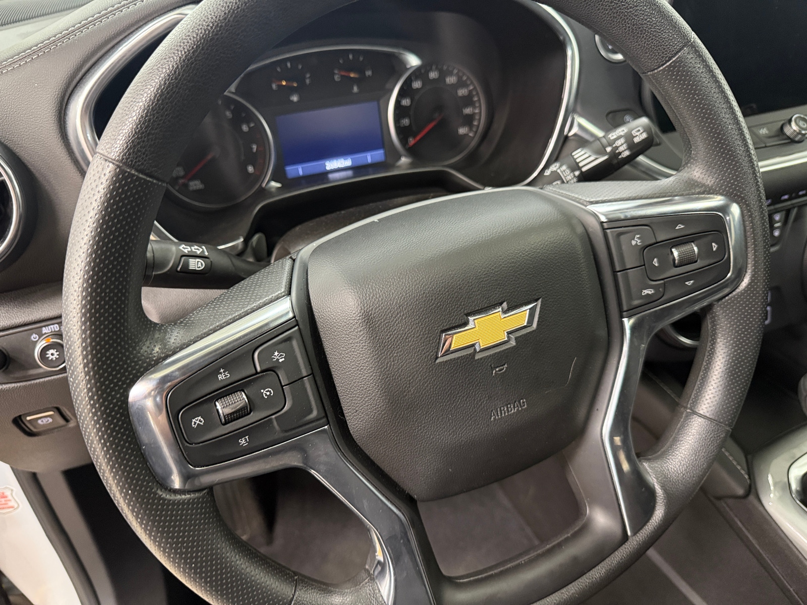 Thumbnail: 2025 Chevrolet Blazer - 5