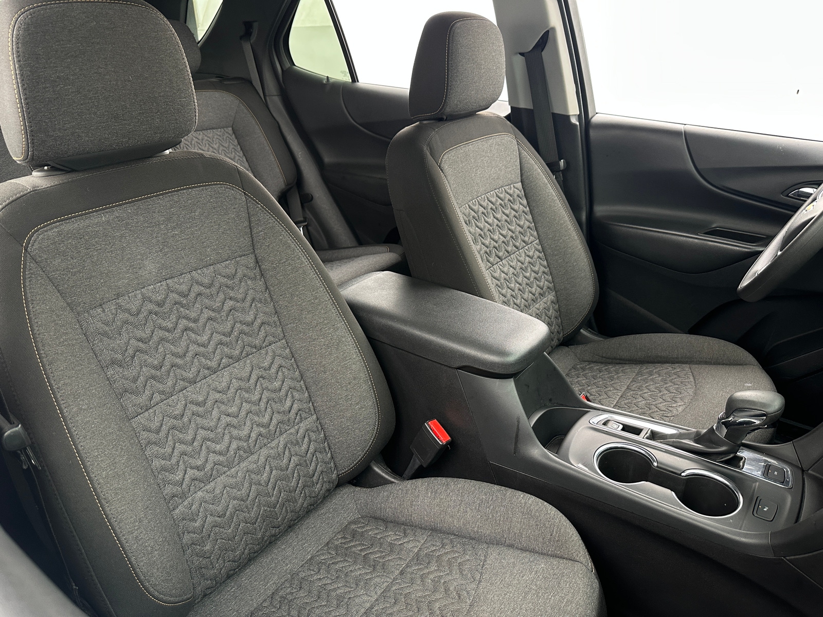 Thumbnail: 2023 Chevrolet Equinox - 2