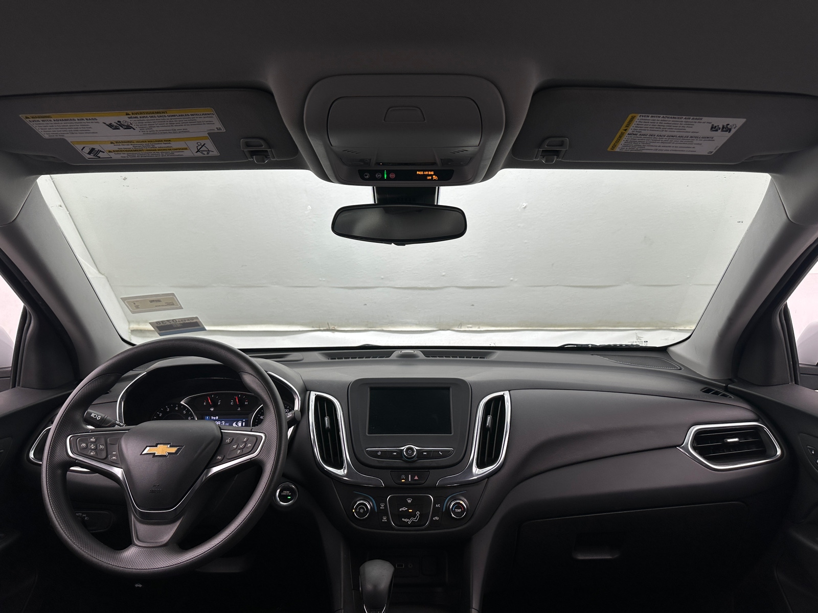 Thumbnail: 2023 Chevrolet Equinox - 3