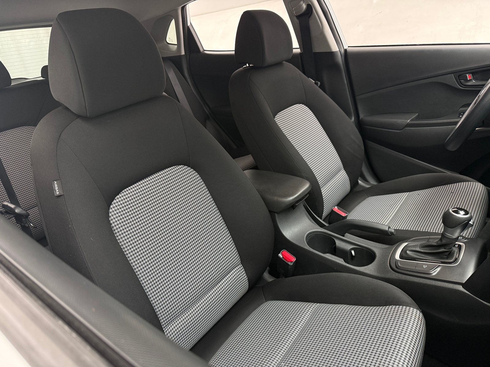 Thumbnail: 2021 Hyundai Kona - 2