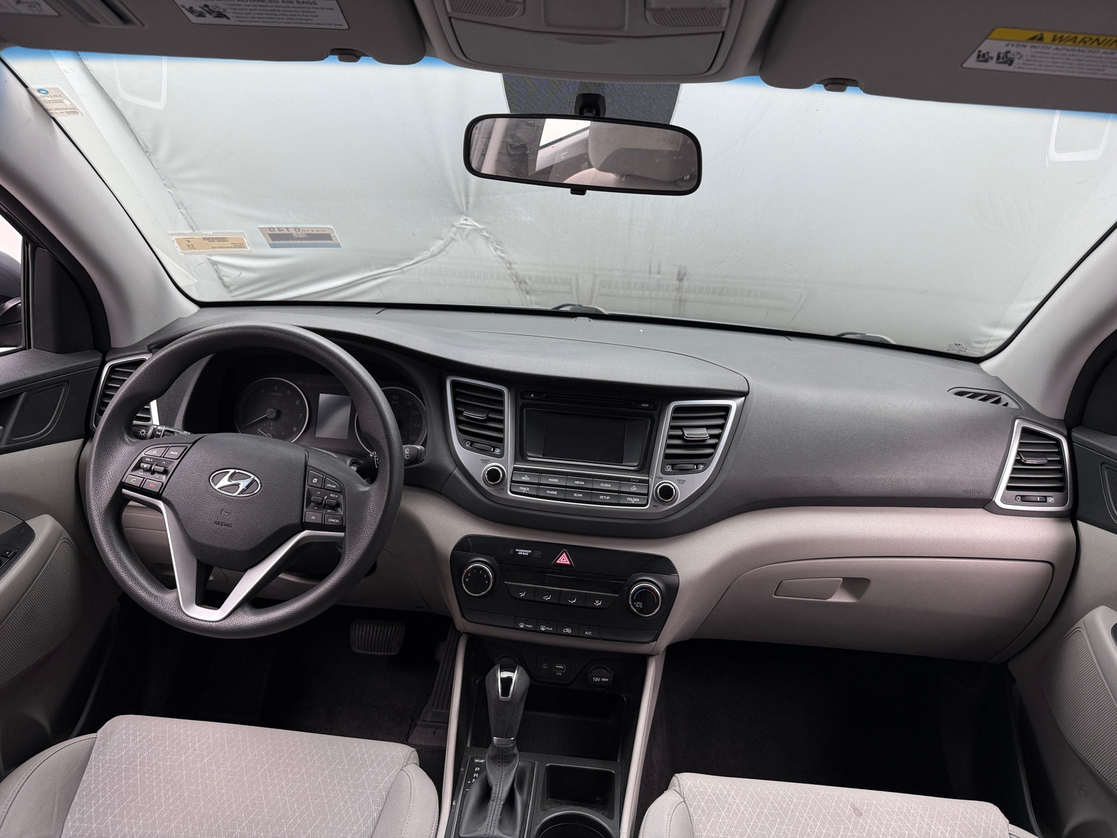 Thumbnail: 2017 Hyundai Tucson - 3