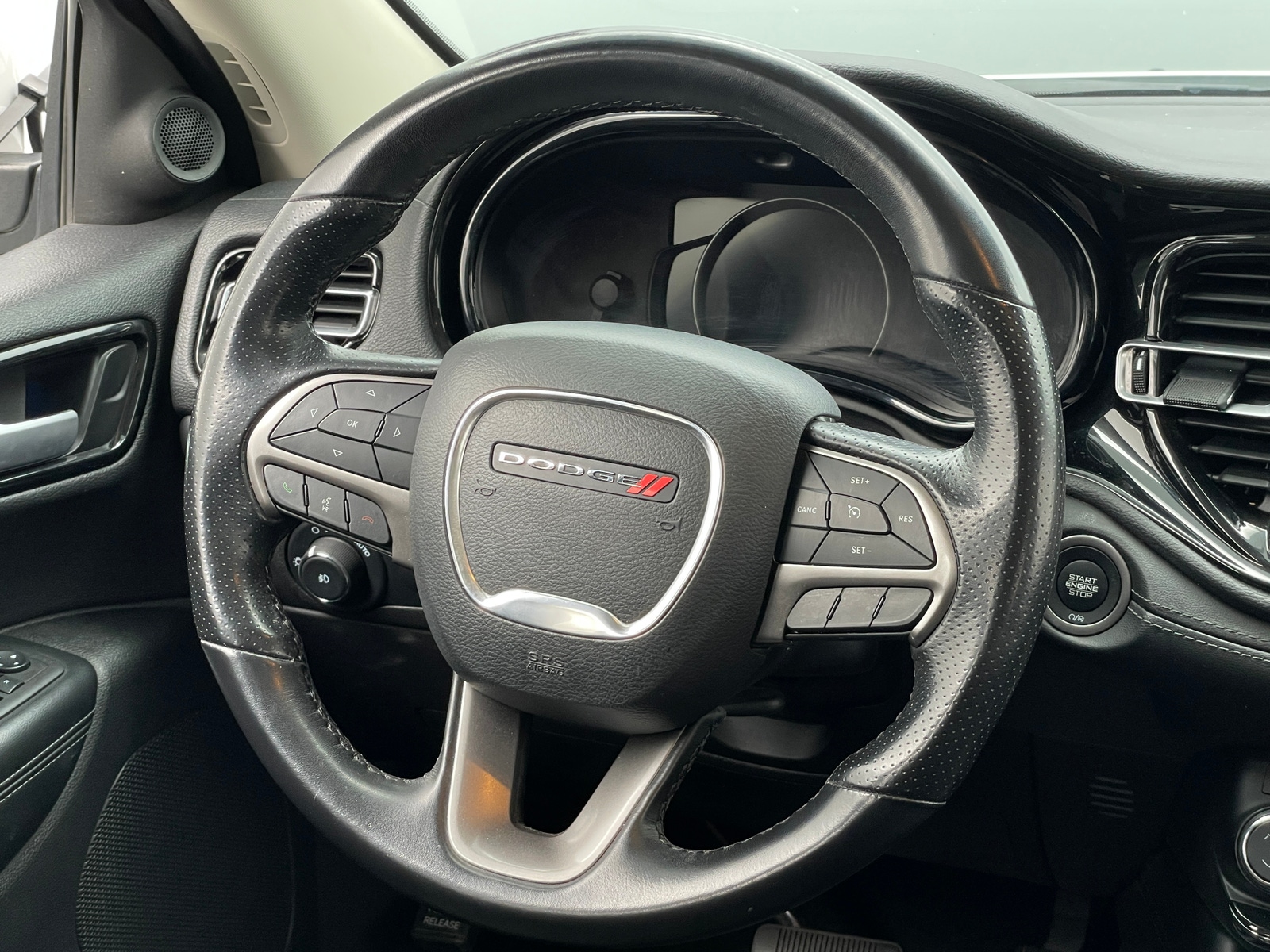 Thumbnail: 2022 Dodge Durango - 5