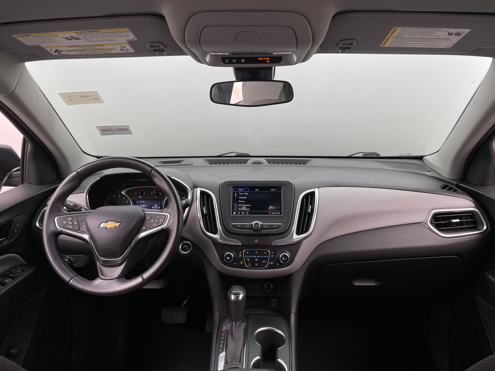 Thumbnail: 2019 Chevrolet Equinox - 3