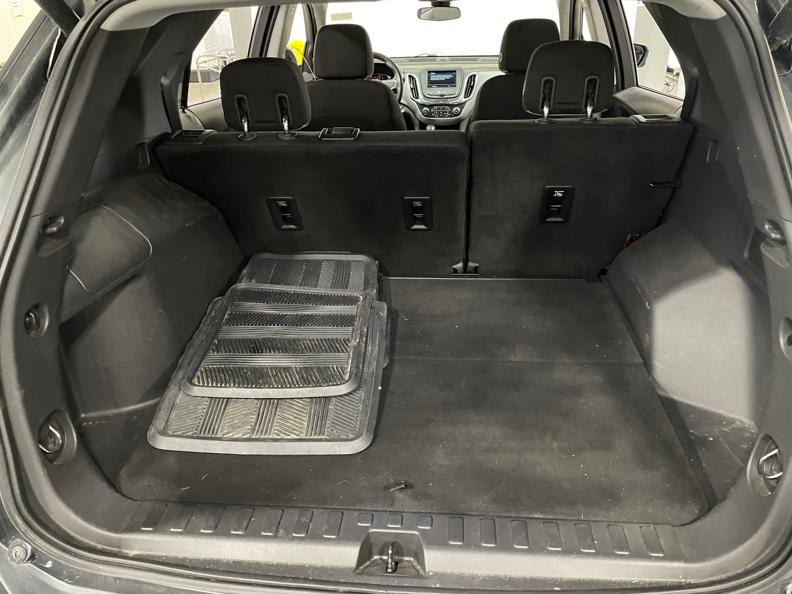 Thumbnail: 2019 Chevrolet Equinox - 7