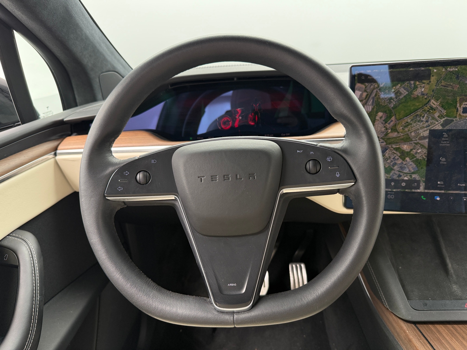 Thumbnail: 2023 Tesla Model X - 4