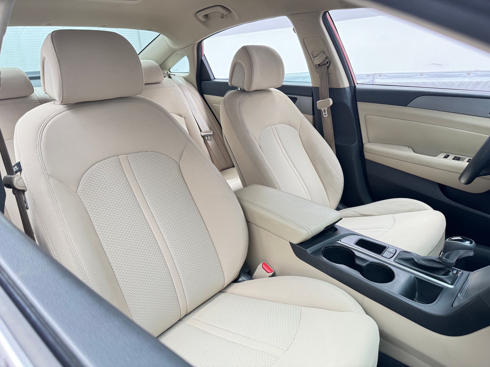 Thumbnail: 2015 Hyundai Sonata - 2
