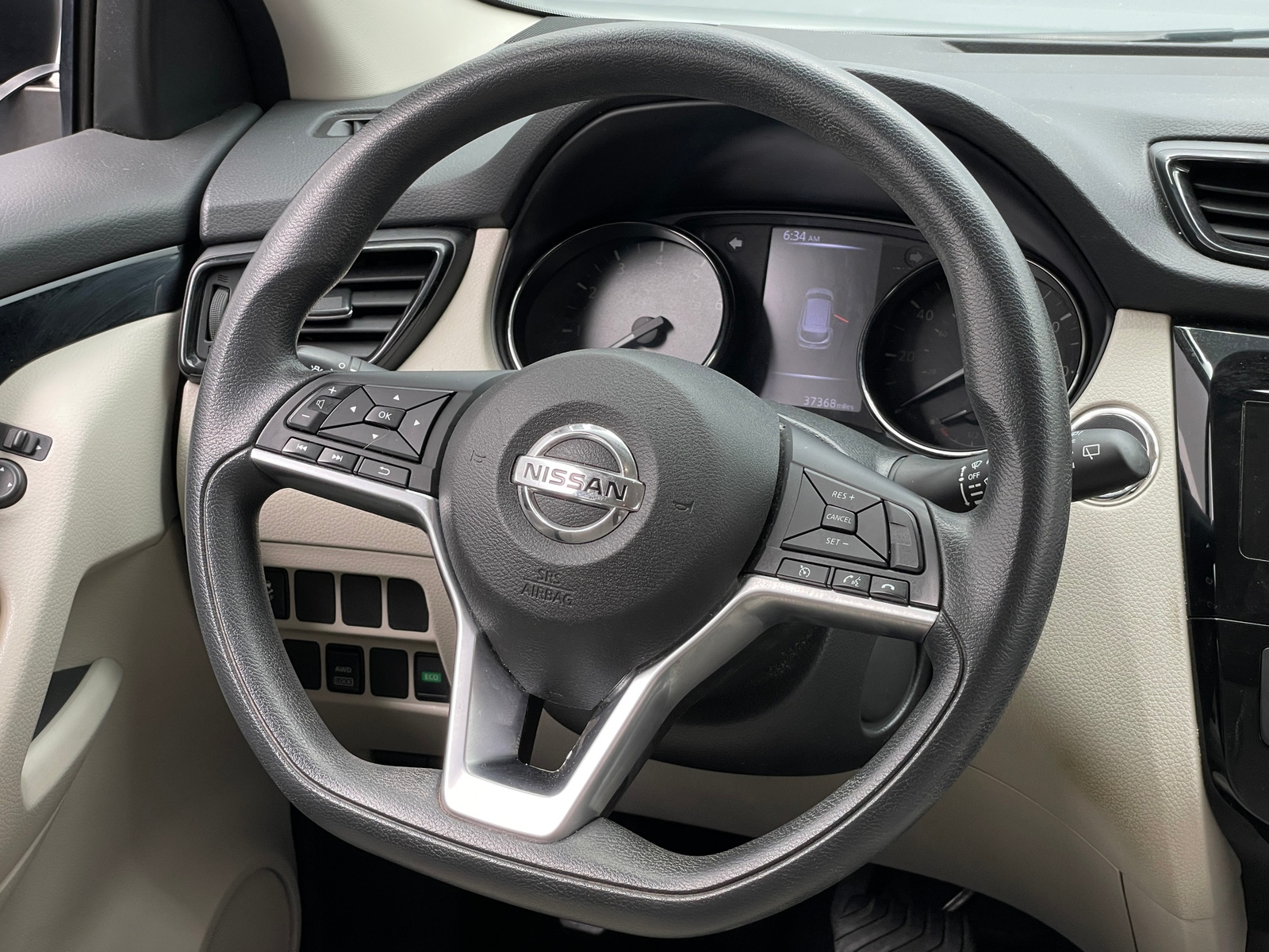 Thumbnail: 2018 Nissan Rogue Sport - 5