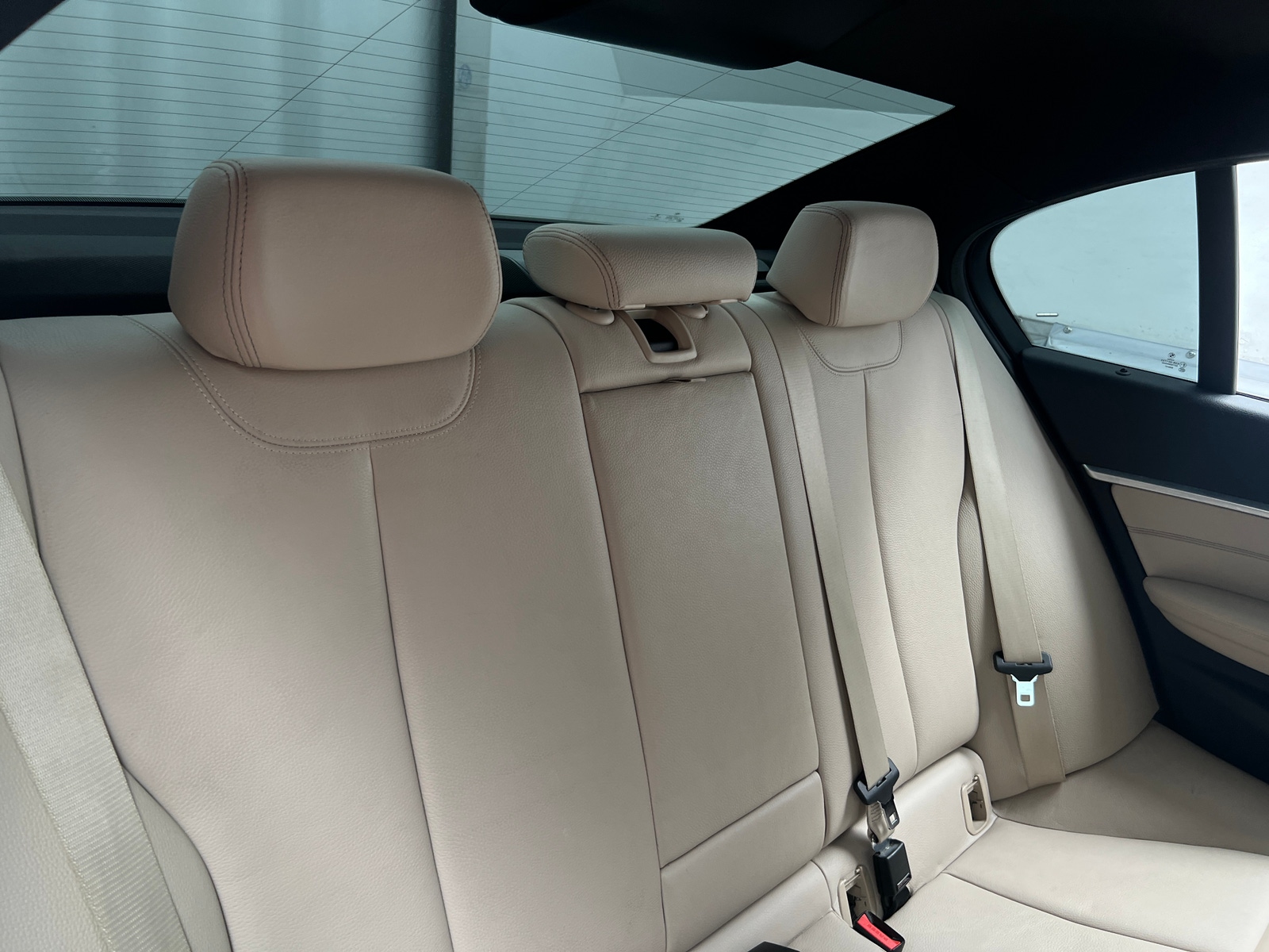 Thumbnail: 2017 BMW 3 Series - 5