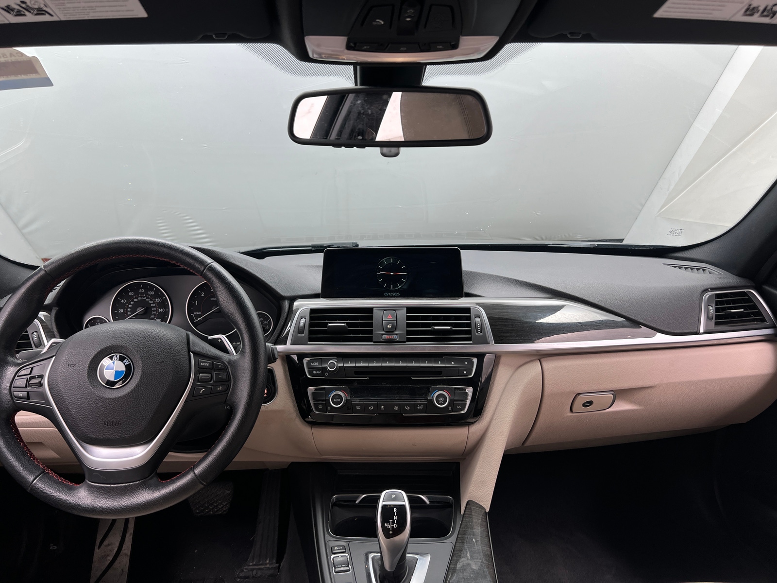 Thumbnail: 2017 BMW 3 Series - 2