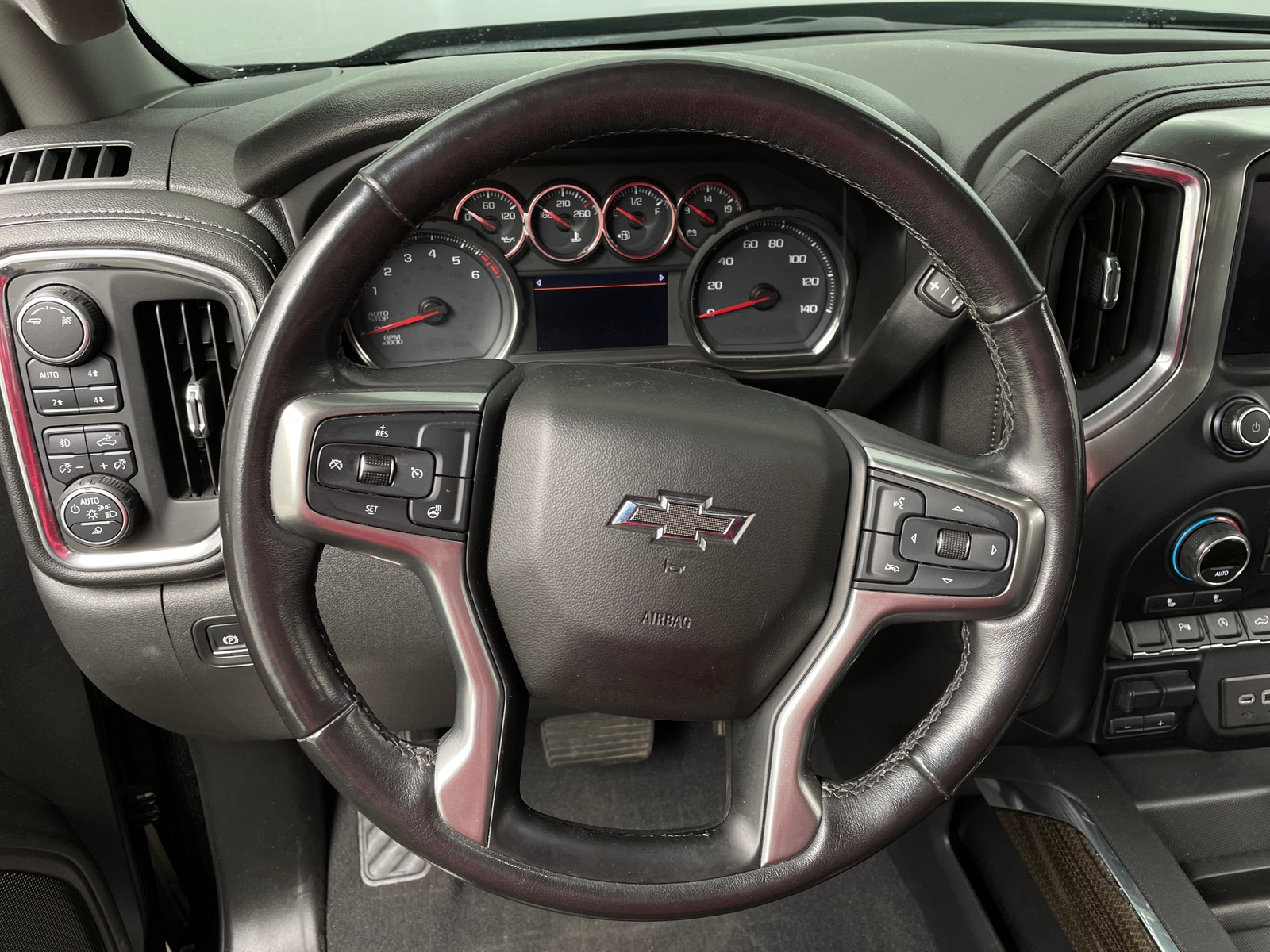 Thumbnail: 2019 Chevrolet Silverado 1500 - 5