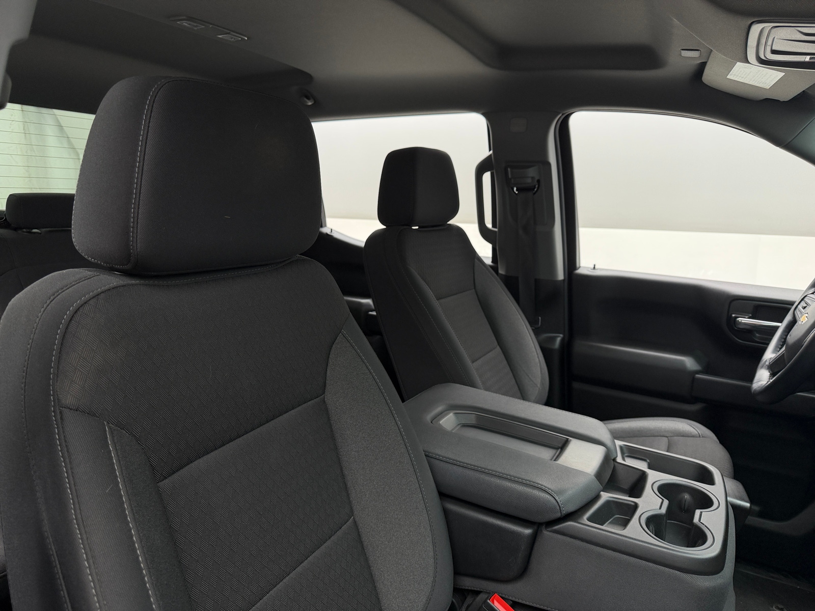 Thumbnail: 2024 Chevrolet Silverado 1500 - 2