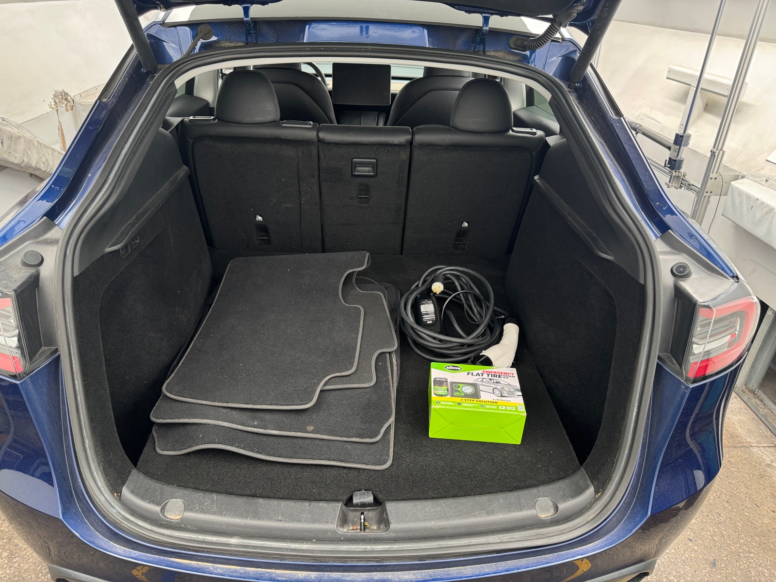 Thumbnail: 2023 Tesla Model Y - 6