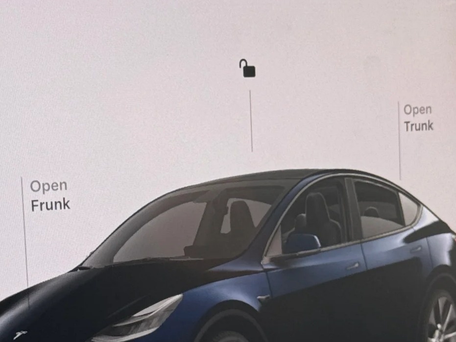 Thumbnail: 2023 Tesla Model Y - 3