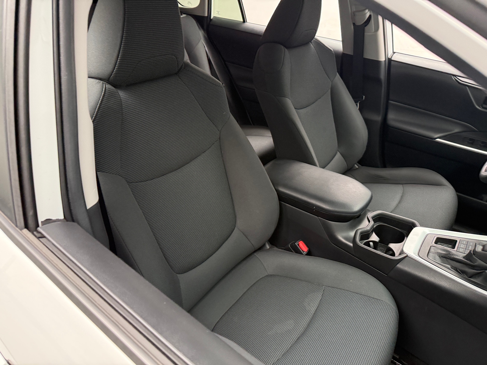 Thumbnail: 2021 Toyota RAV4 - 2