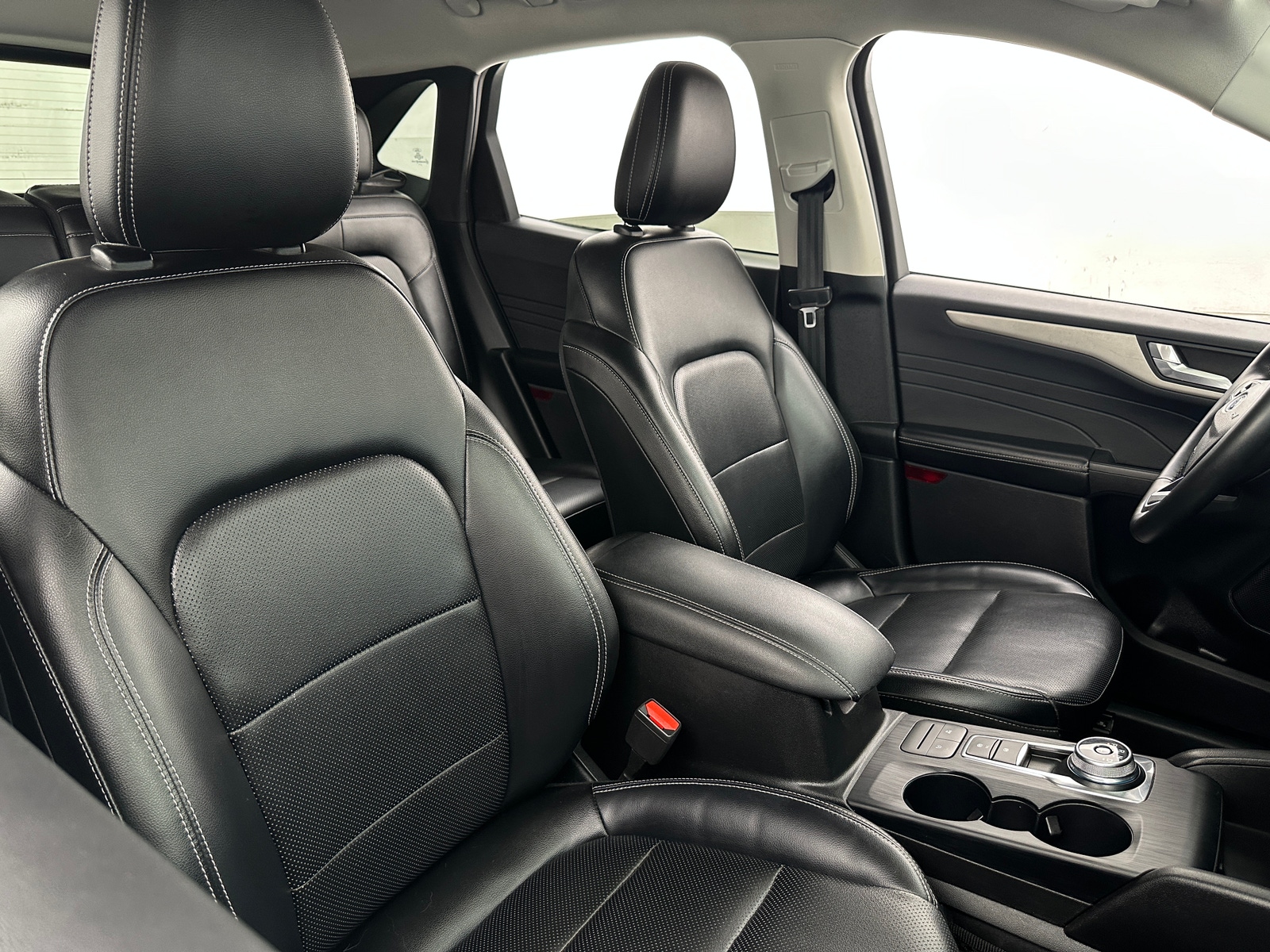 Thumbnail: 2022 Ford Escape - 2